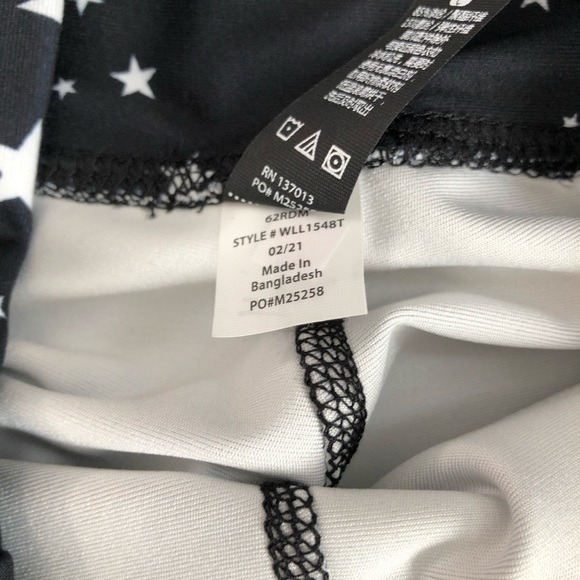 Wildfox workout scattered star leggings Sz M - Picture 8 of 8